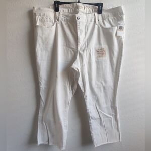 🆕 Jessica Simpson plus size curvy shape White Straight Leg Ankle Jeans_24W